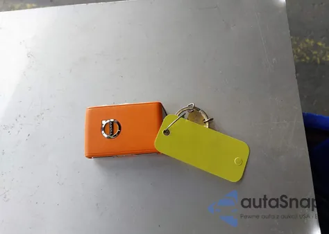 2021 Volvo Xc40 T5 R-Design из США, поврежденный, VIN YV4162UM9M2608943